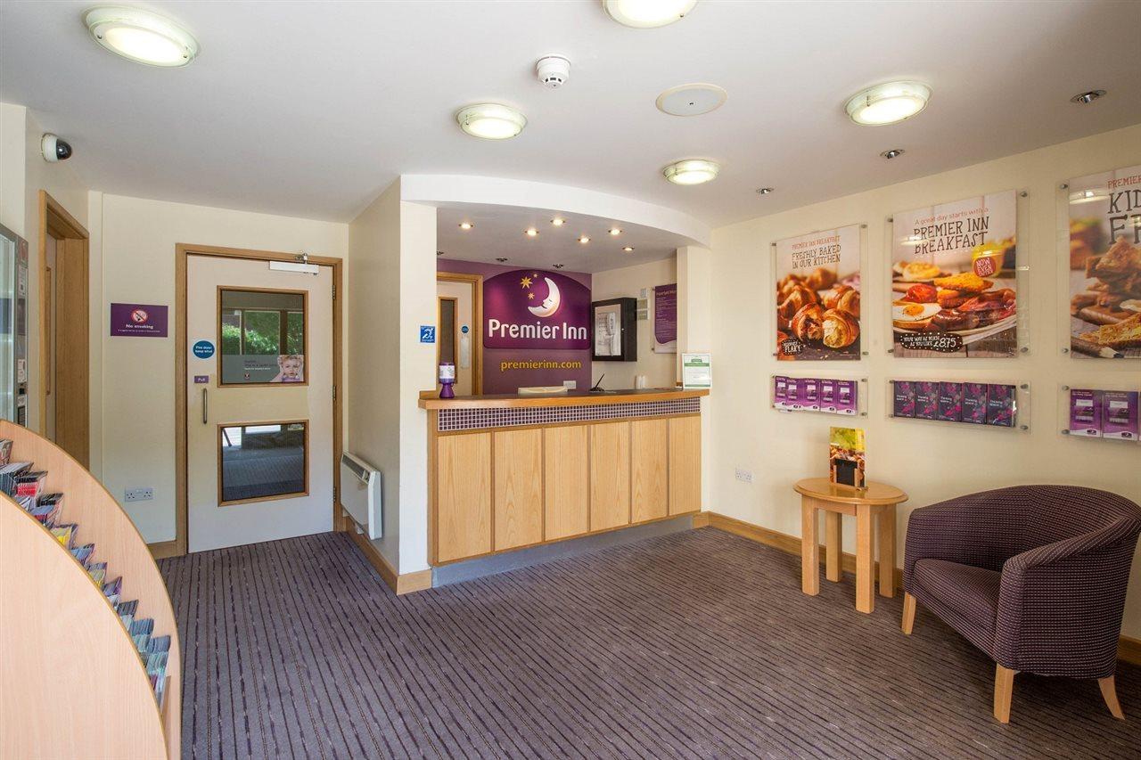 Premier Inn Bournemouth East エクステリア 写真