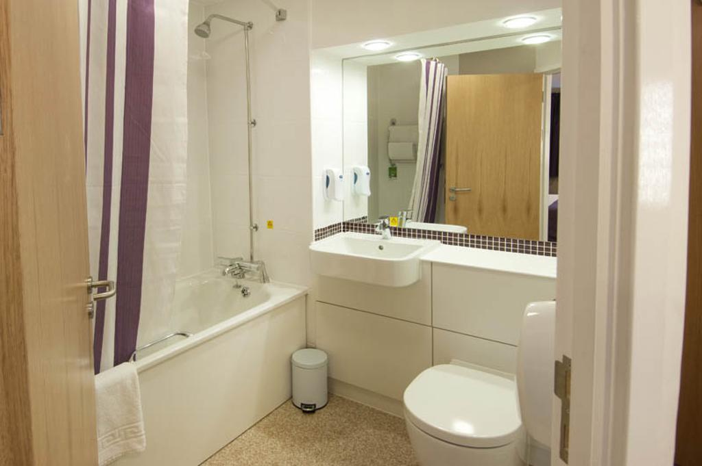 Premier Inn Bournemouth East 部屋 写真
